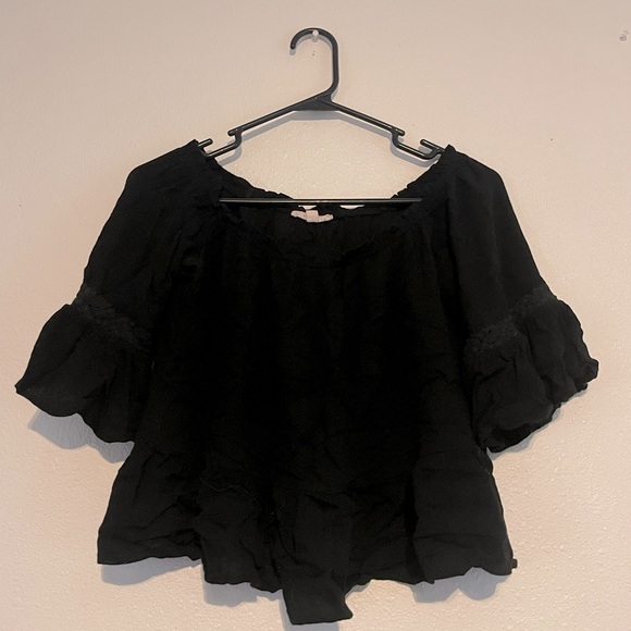 La Hearts Tops - L.A Hearts Black Off the Shoulder Top